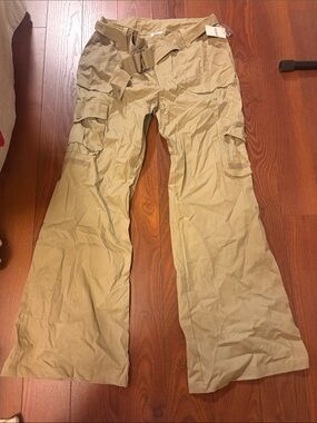Women’s Cargo Pants